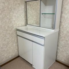 ドレッサー