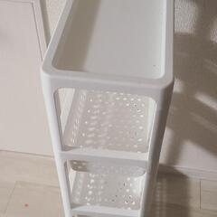 収納ラックの画像