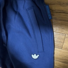 ★新品未使用★ adidas ボトムス　の画像