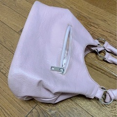 ピンク　バック　リボンが可愛いです！の画像