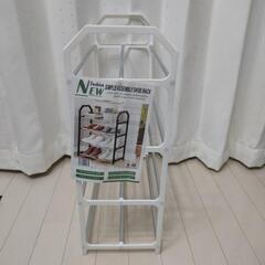 展示品の撮影用としてのみ使用　小物ラック　色:白の画像
