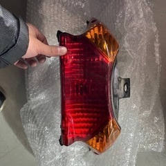 アドレスv125S 純正　テールランプ　