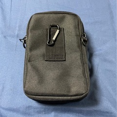スマホポーチ カラビナ付きの画像