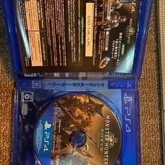 PS4 モンスターハンターワールド&FIFA17 ゲームソフトの画像