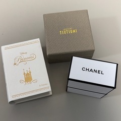 THE KISS、TSUTSUMI、CHANELの空箱