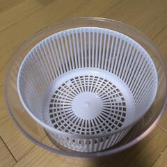 サラダスピナー 野菜水切り ニトリの画像