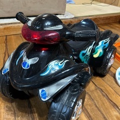 電動バイク　カーズミニカー　チョロＱ　立体駐車場　おまけ付きの画像