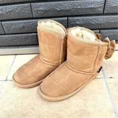 キッズ　ムートンブーツ　19cm