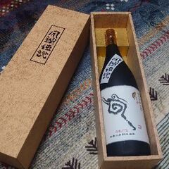 『銘酒・新入荷』奄美黒糖焼酎　開運伝説 (1800ml) 30度