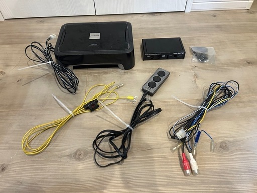 アルパイン　サブウーファー