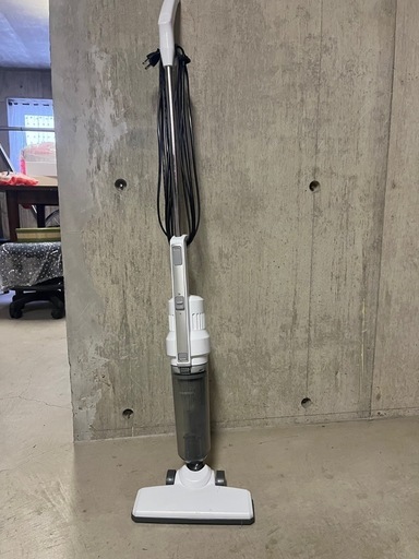 2021年製アイリスオーヤマ　掃除機