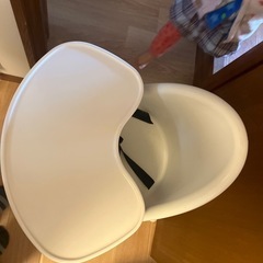 ベビービョルン  ハイチェア　ベルト付き