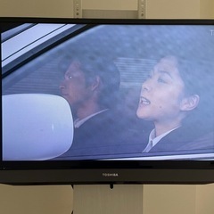 東芝　液晶テレビ　REGZA 32インチの画像