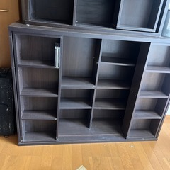 ダークブラウン 大きい本棚 の画像