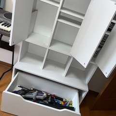 ランドセルラック 子供用の棚 の画像