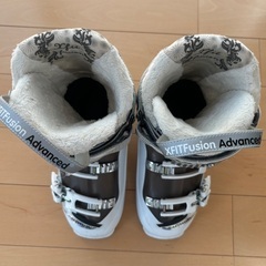 SALOMON 女性用スキー靴 Fusion Advanced ホワイトの画像