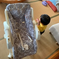 ベビー用品、椅子や抱っこ紐