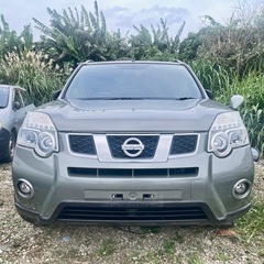 日産🚘エクストレイル4WD（ディーゼル）