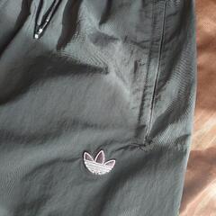adidas　レディースジャージの画像