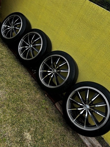 WEDSレオニス  ウェッズ18インチ8J