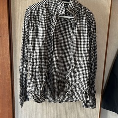 シャツ