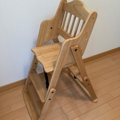 ベビーチェア　木製の画像