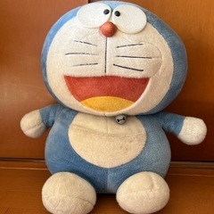 大きいドラえもん　ぬいぐるみ