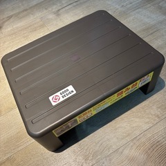 美品　玄関踏み台をお安くお譲りいたします！