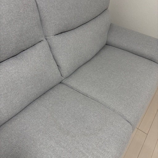 ソファ、　1/26まで受渡