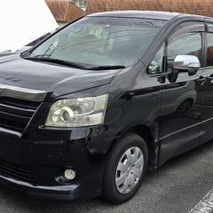 値段下げ‼️トヨタノア DBA-ZRR70Wの画像