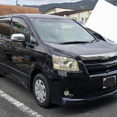 値段下げ‼️トヨタノア DBA-ZRR70Wの画像