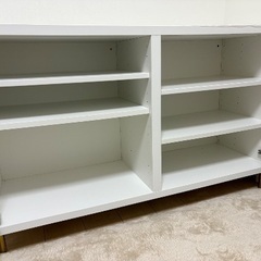 IKEA 大理石柄 BESTA収納キャビネットの画像