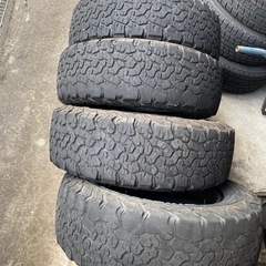 215/70r16 グッドリッチの画像