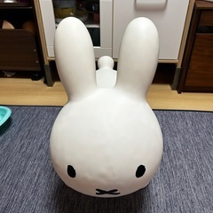 【1/5まで限定価格】ブルーナボンボン　ホワイト　ミッフィー　室内遊具の画像