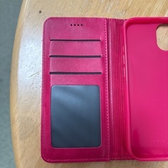 iPhone13手帳型ケースの画像