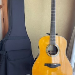 YAMAHA  トランスアコースティックギター　