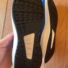 【美品】adidas 小学生向け運動靴 CORE FAITO EL K (サイズ：22.0cm)の画像
