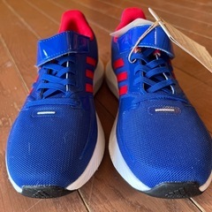 【美品】adidas 小学生向け運動靴 CORE FAITO E...