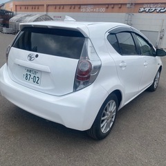 トヨタ　アクア　乗用車　車　八重山　石垣島の画像