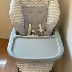アップリカ　ユラリズム　ハイローチェア