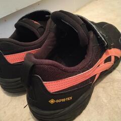 asics 21.0cm GORE-TEXの画像