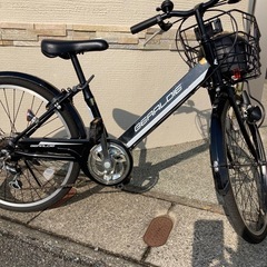 22㌅6段ギア自転車❣️ヘルメット付きの画像