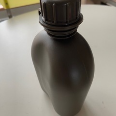 ミリタリー水筒の画像
