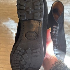 ジャコメッティモンキーブーツ