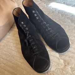 ジャコメッティモンキーブーツ