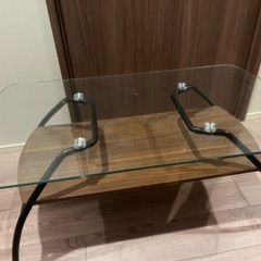 ガラステーブル