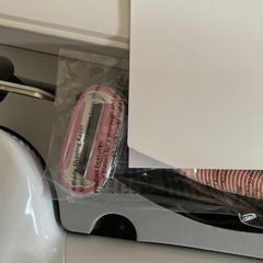 ★新品未使用★ 美容　高級　脱毛器の画像