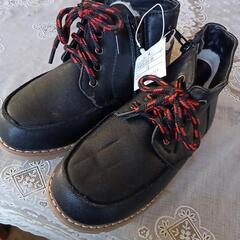 新品未使用訳あり18cmブーツの画像