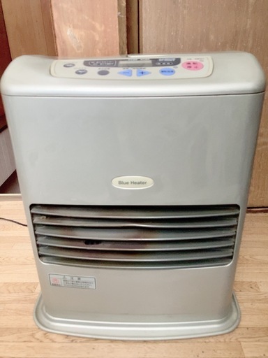 ダイニチ工業 石油ファンヒーターKF-N30ES 石油タンク2個と乾電池式給油ポンプ付