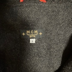 MCM  メンズパーカー（代理出品）値下げ交渉可の画像